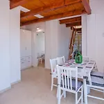Markulo Apartment