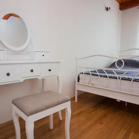 Markulo Apartman *