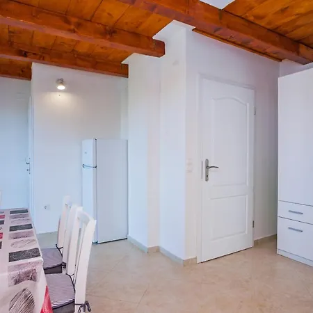 Markulo Apartament *